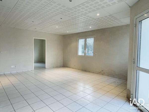Local d’activité à vendre 1 055 m² Montilliers