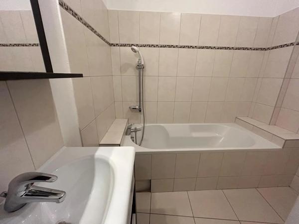 Appartement à louer 3 pièces 79.18m² Montbéliard (25200)