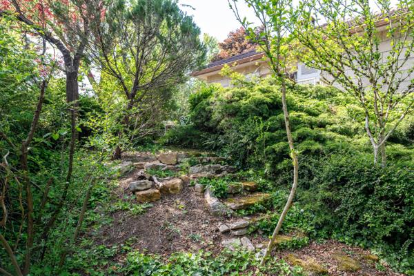Saint-Didier-au-Mont-d'Or - Maison de plain-pied de 150 m² - 4/5 chambres - Terrain de 3403 m²