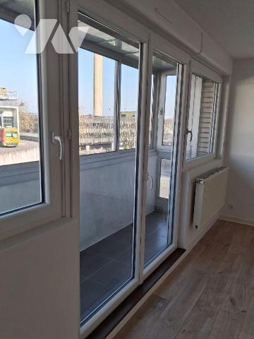 A VENDRE situé au coeur de Rosendael, Bel appartement de 95m², en excellent état, comme neuf, s...