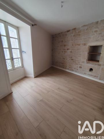 Immeuble à vendre 350 m² Celles-sur-Belle