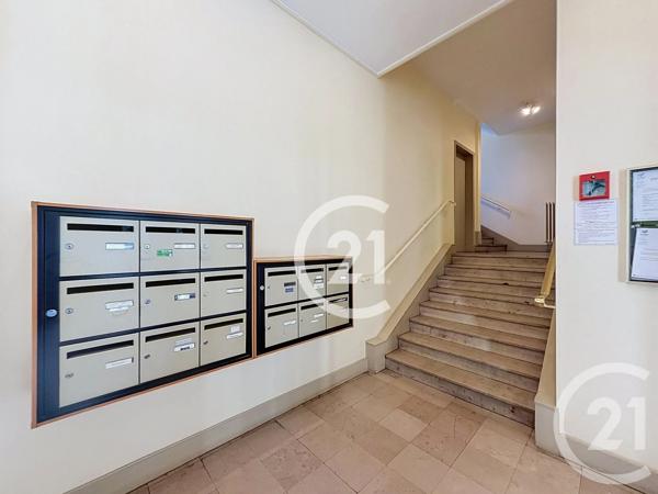 Appartement F4 à vendre  4 pièces - 85 m 2   CAEN  - 14