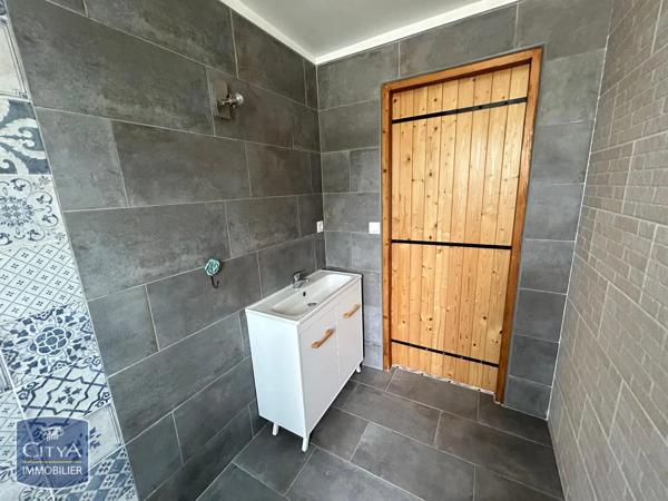 Appartement à louer 3 pièces 66.97m² Charleville-Mézières (08000)