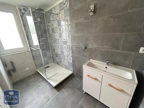 Appartement à louer 3 pièces 66.97m² Charleville-Mézières (08000)