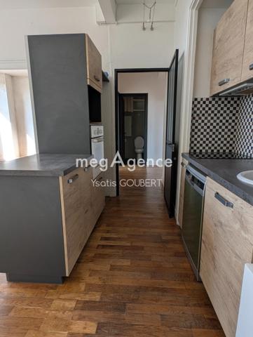 Appartement à CHERBOURG-EN-COTENTIN, 50100 - 2 pièces 52m²