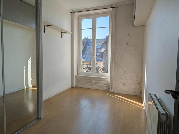 Appartement à CHERBOURG-EN-COTENTIN, 50100 - 2 pièces 52m²