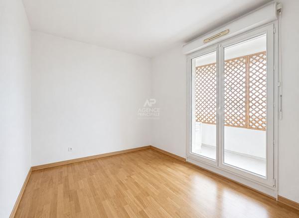 À vendre ? Appartement 3 pièces avec balcons et parking ? Quartier des Coteaux du Bel-Air 320 000 € **  - Référence  18023