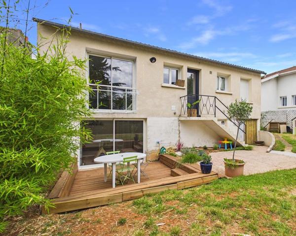 Maison Poitiers 4 Pièce(s) 110 m2