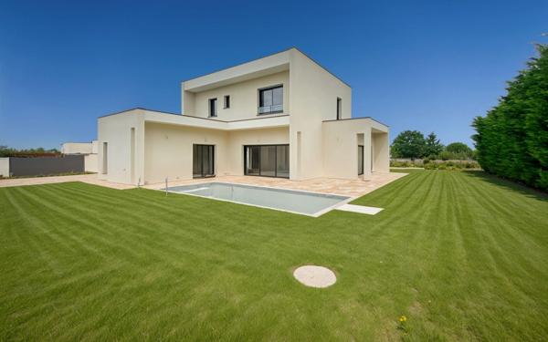 Maison à vendre    5 pièces •  Montauban