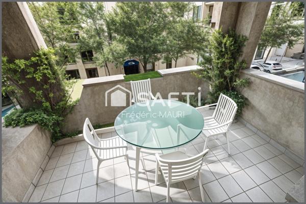 2 pièces avec loggia, calme & charme à Courbevoie