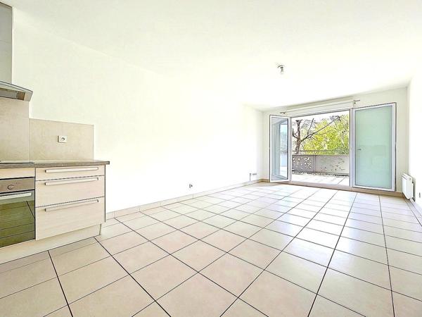 Appartement 3 pièces 60 m² avec 2 parkings