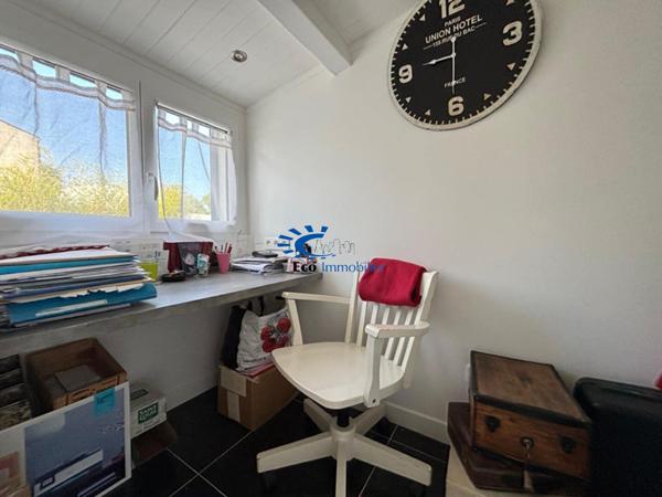 PROPRIETE 220 M² 4 CHAMBRES 3 GARAGES PISCINE  Dompierre sur mer