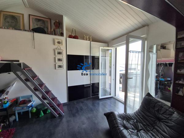 PROPRIETE 220 M² 4 CHAMBRES 3 GARAGES PISCINE  Dompierre sur mer