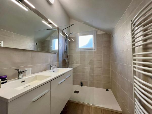 Magnifique Maison de 5 Chambres aucun travaux a prévoir