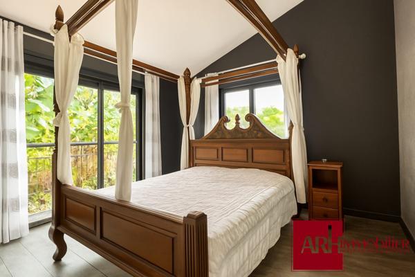 A VENDRE - À l’Entre-Deux – Villa  de 220 m² avec jolie vue - piscine