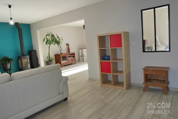 MAISON NON MITOYENNE À ÉTAGE DE 108 m² AU CALME EN IMPASSE, 3 CHAMBRES, JARDIN CLOS DE 613 m²  Les Sorinières (44840)