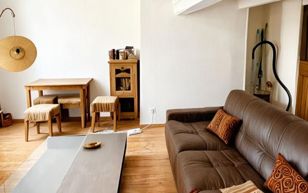 Appartement à vendre    2 pièces • 47,64 m2 Aix-en-Provence