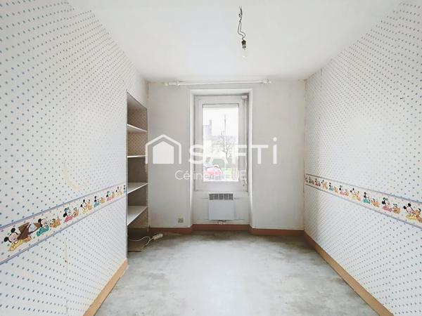 Immeuble de rapport avec commerce – Vendu loué – Idéal investisseur