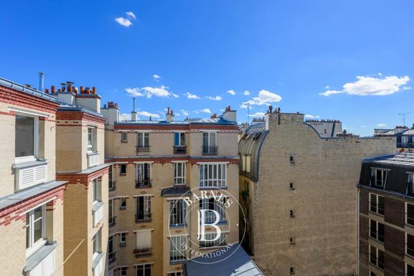 Paris 3ème, Appartement 1 Chambre -  71 m² à vendre