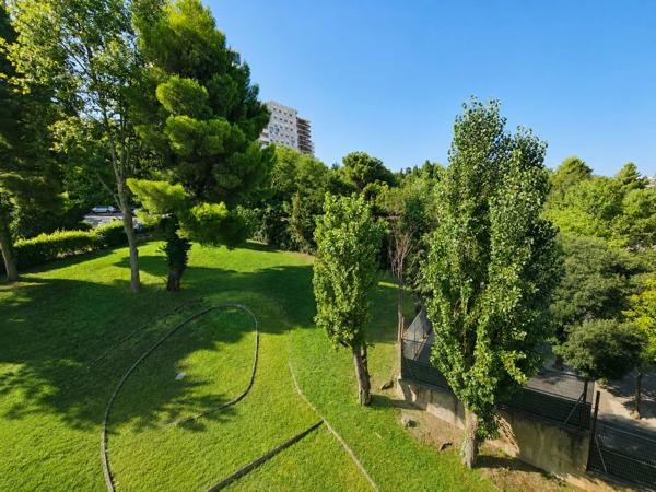 Appartement à vendre 6 pièces MARSEILLE 10EME ARRONDISSEMENT (13)