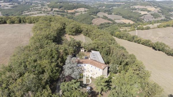 Saint-Antonin-Noble-Val, Propriété 5 Chambres -  230 m² à vendre