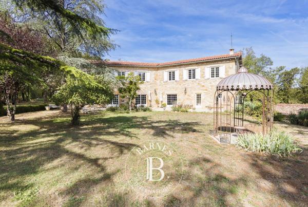 Saint-Antonin-Noble-Val, Propriété 5 Chambres -  230 m² à vendre