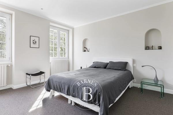 Saint-Antonin-Noble-Val, Propriété 5 Chambres -  230 m² à vendre
