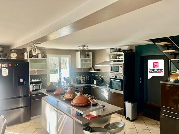 Havre de paix au coeur de la nature - superbe maison 5 pièces sur terrain plat, à découvrir !