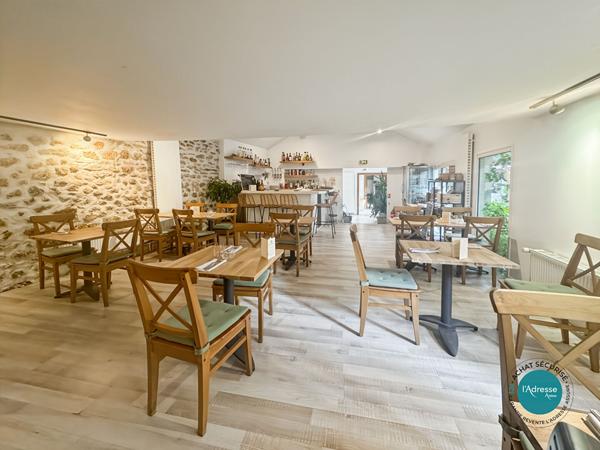 Ensemble immobilier 427 m² Centre Ville de Mennecy