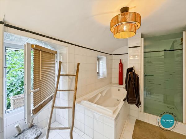 Ensemble immobilier 427 m² Centre Ville de Mennecy