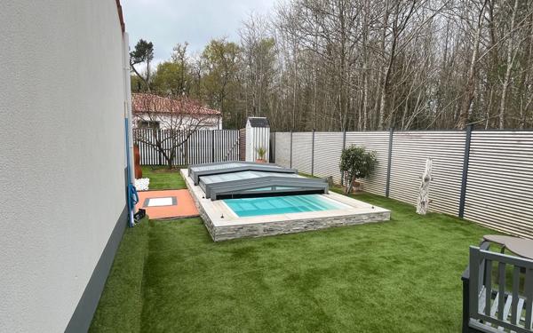 Maison à vendre    3 pièces •  Étaules