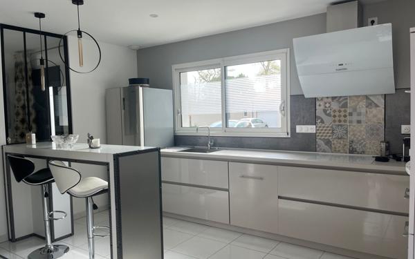 Maison à vendre    3 pièces •  Étaules