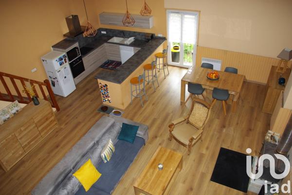 Appartement 4 pièces de 114 m² à Mèze (34140)