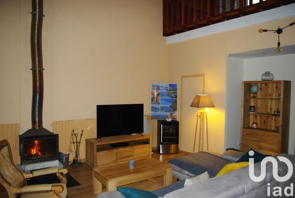 Appartement 4 pièces de 114 m² à Mèze (34140)