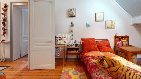 Grande maison 6 chambres à VESOUL