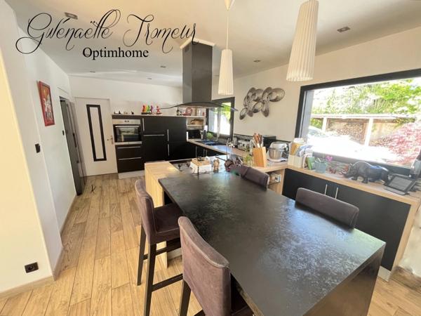 Maison à vendre 12 pièces PLOUGASTEL DAOULAS (29)