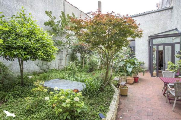 Maison à vendre |  Rochefort |  7 pièces | 240 m²