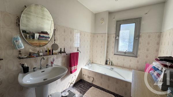 Appartement F4 à vendre  4 pièces - 112,75 m2 GAP - 05