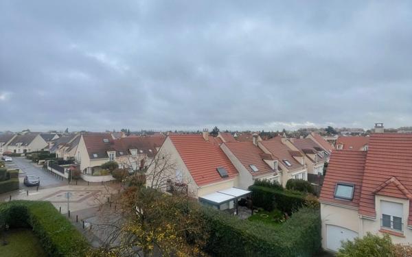 Appartement à vendre    3 pièces •  Morangis