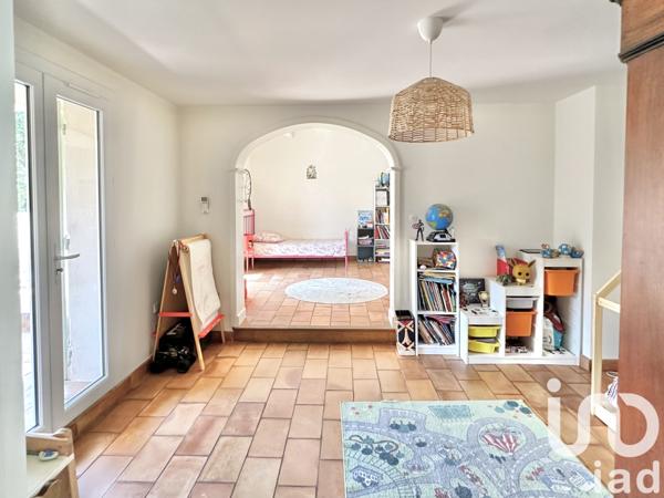 Maison à vendre 6 pièces 230 m² La Crau