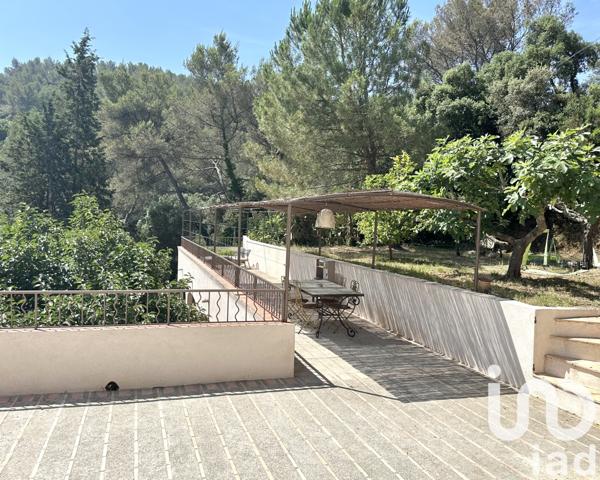 Maison à vendre 6 pièces 230 m² La Crau