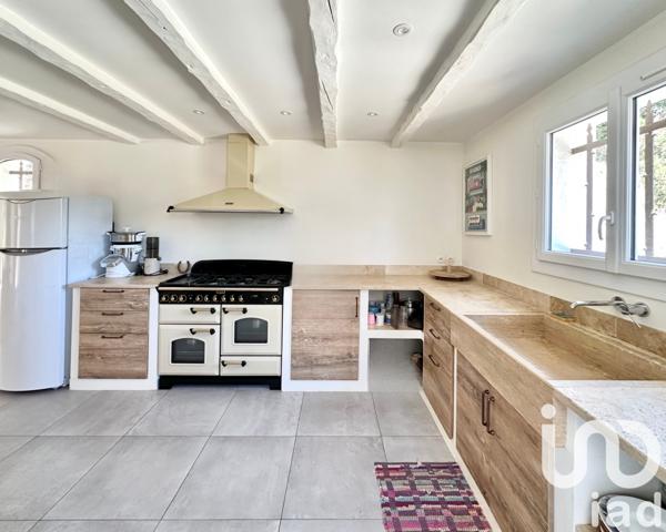 Maison à vendre 6 pièces 230 m² La Crau