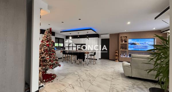 À vendre Maison 4 pièces 121.41 m² - Blois 41000