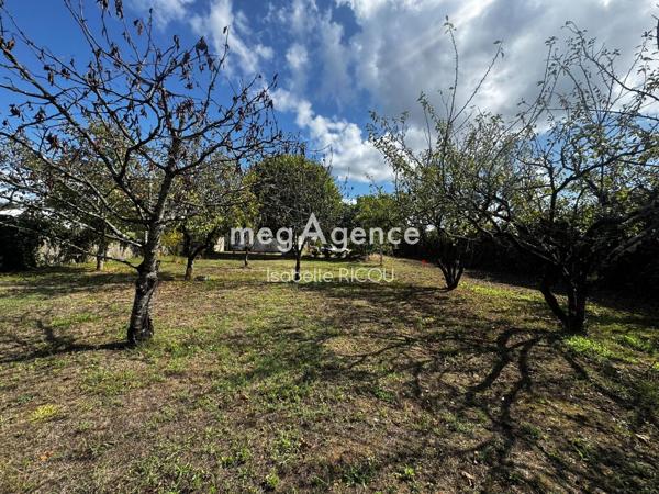 Terrain à DOLUS-D'OLERON, 17550 - 721m²