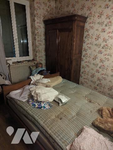 EXCLUSIVITE Située aux cités SALAISE SUR SANNE 
MAISON Mitoyenne un seul côté comprenant cuisine