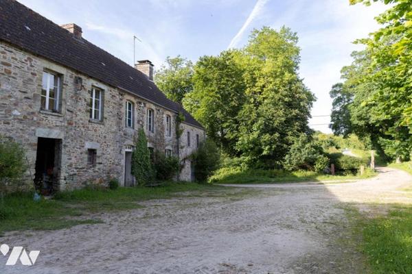 MARTINVAST et SIDEVILLE (50690)- HABITATION, DEPENDANCES, CENTRE EQUESTRE ET TERRES AGRICOLES