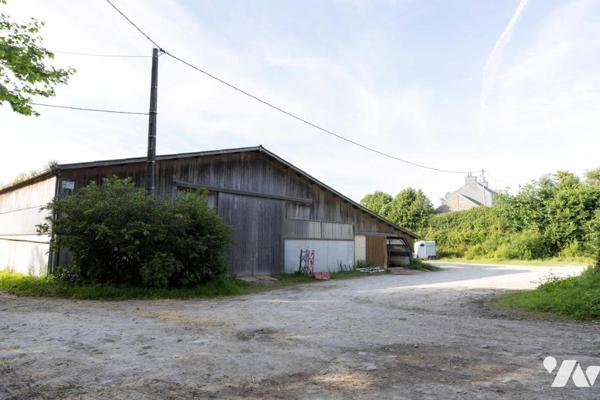 MARTINVAST et SIDEVILLE (50690)- HABITATION, DEPENDANCES, CENTRE EQUESTRE ET TERRES AGRICOLES
