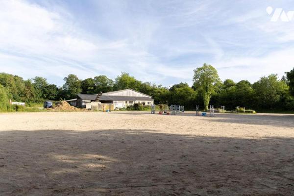 MARTINVAST et SIDEVILLE (50690)- HABITATION, DEPENDANCES, CENTRE EQUESTRE ET TERRES AGRICOLES