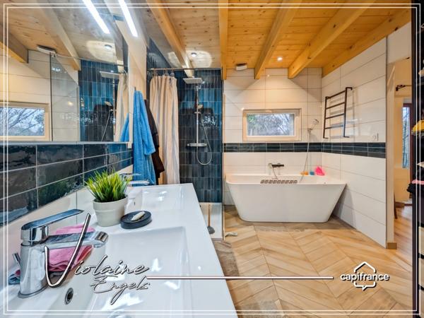 Azille – Maison bourgeoise rénovée de 259 m² avec jardin et garage – cachet, volumes et performance énergétique