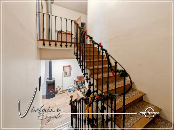 Azille – Maison bourgeoise rénovée de 259 m² avec jardin et garage – cachet, volumes et performance énergétique